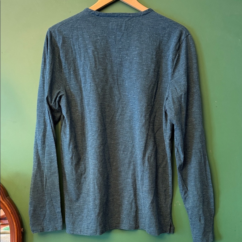Abercrombie & Fitch Teal Soft Long Sleeve Tee Knit Basic - Picture 6 of 6